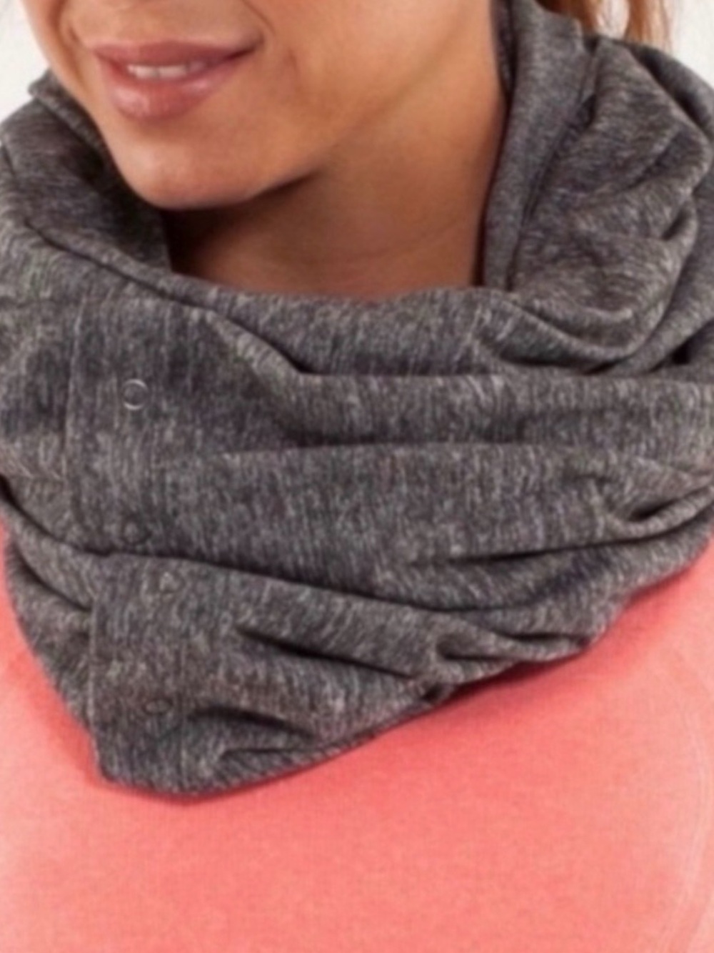 Lululemon Vinyasa Dark Grey Heather Infinity Circle Scarf